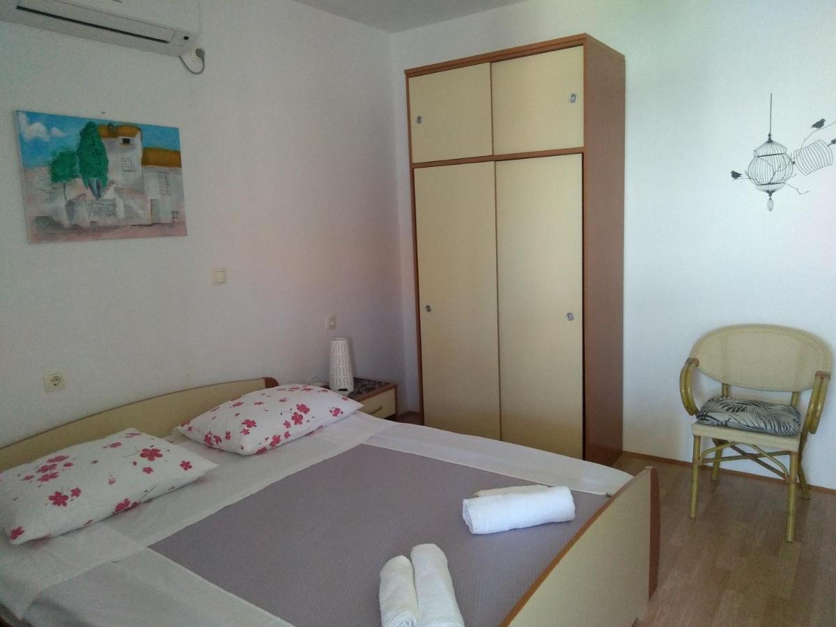 Apartments Kampor Damira ラブ エクステリア 写真
